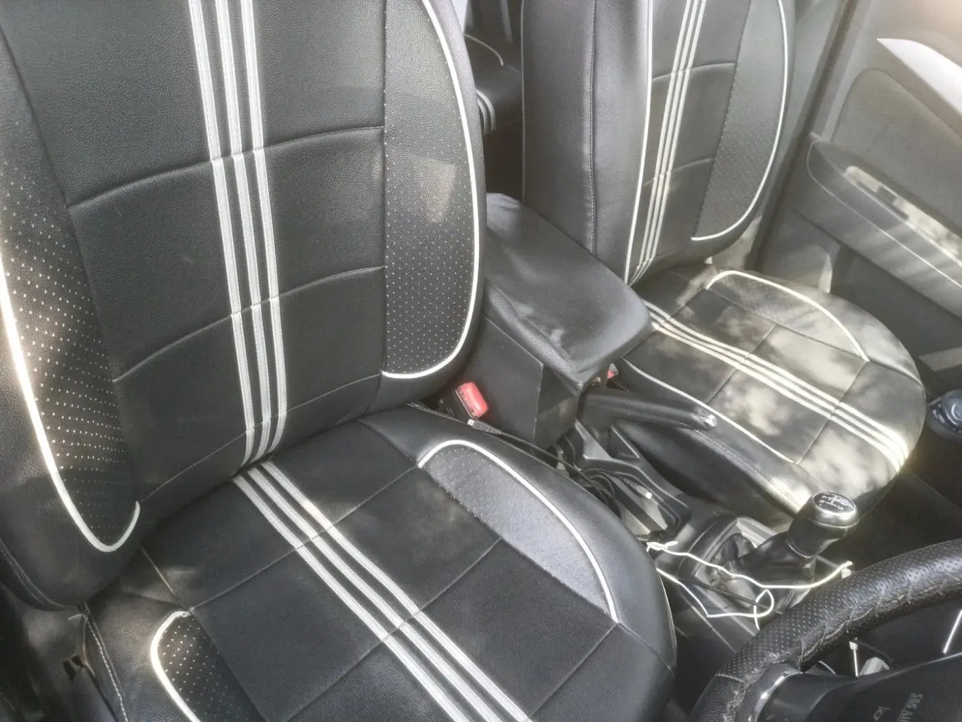 2017 Maruti Vitara Brezza ZDI, Diesel, Manual, 65,553 km, interior