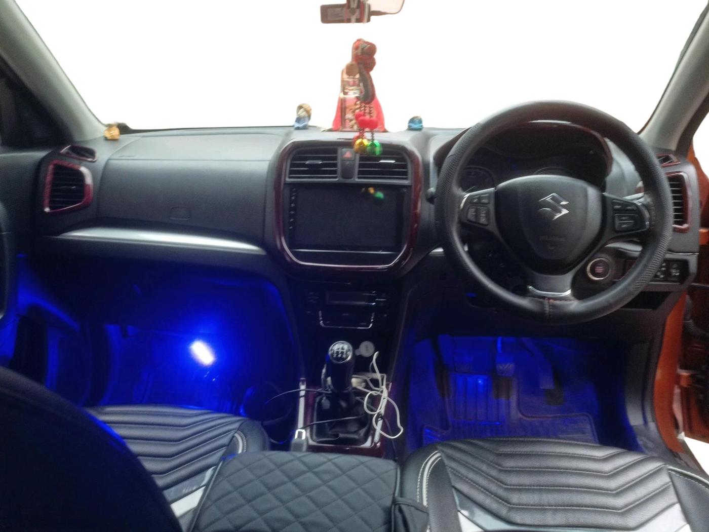 2020 Maruti Vitara Brezza ZXI, Petrol, Manual, 40,365 km, interior