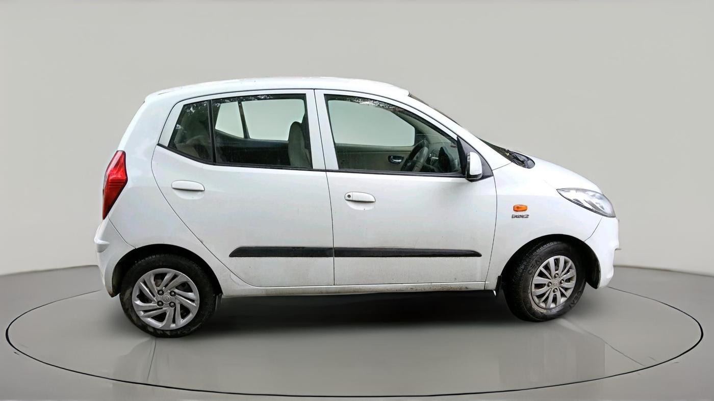 2013 Hyundai i10 MAGNA 1.1, Petrol, Manual, 46,141 km, exterior