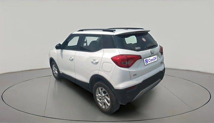 2024 Mahindra XUV300 W8 1.5 DIESEL, Diesel, Manual, 99,108 km, exterior