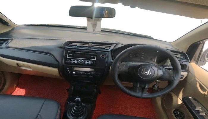 2016 Honda Amaze 1.5L I-DTEC E, Diesel, Manual, 97,609 km, interior