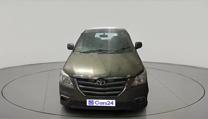 2015 Toyota Innova 2.5 GX 8 STR, Diesel, Manual, 72,595 km, exterior