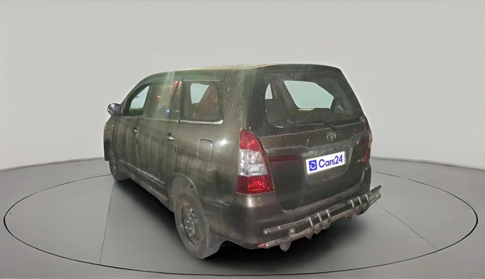 2015 Toyota Innova 2.5 GX 8 STR, Diesel, Manual, 72,595 km, exterior