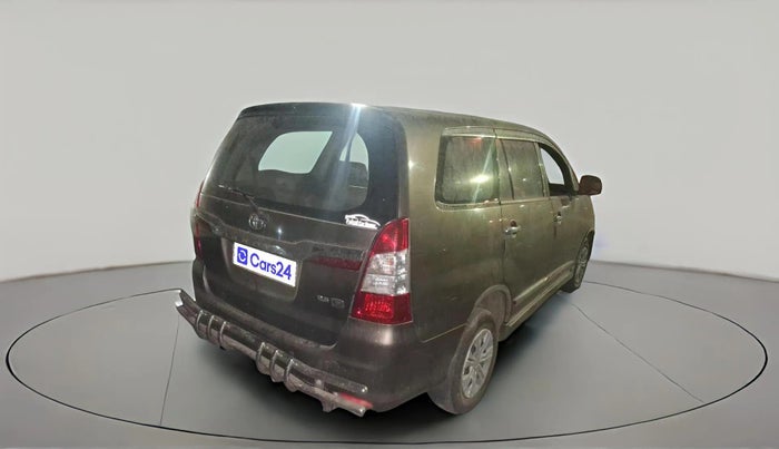 2015 Toyota Innova 2.5 GX 8 STR, Diesel, Manual, 72,595 km, exterior