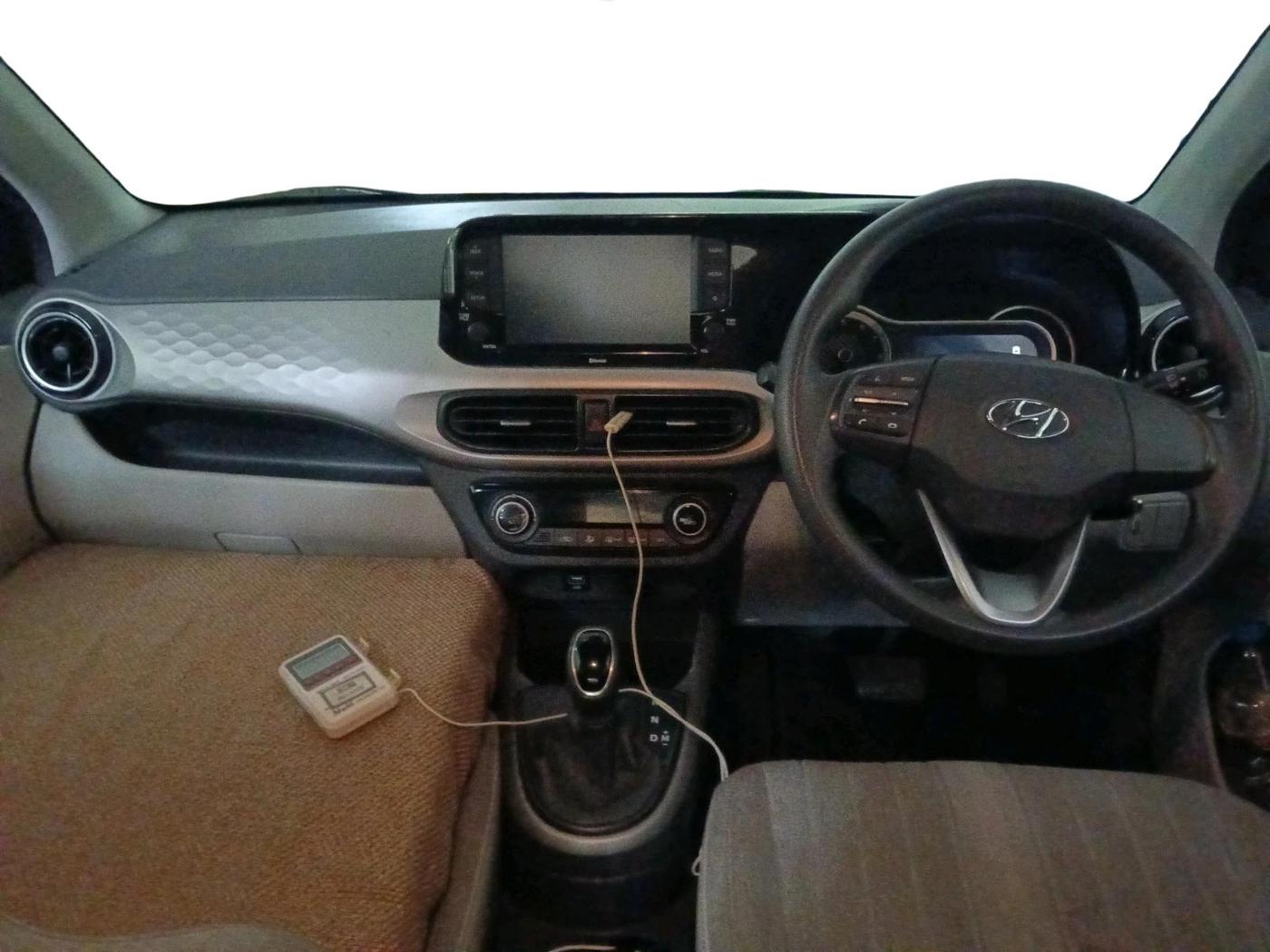 2021 Hyundai GRAND I10 NIOS SPORTZ AMT 1.2 KAPPA VTVT, Petrol, Automatic, 31,714 km, interior