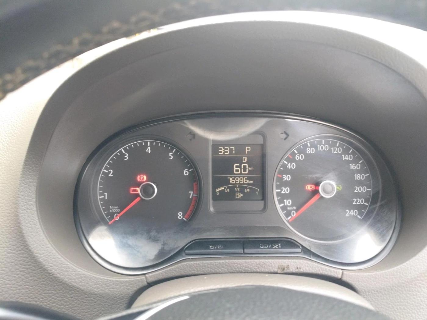 2016 Volkswagen Vento HIGHLINE PETROL AT, Petrol, Automatic, 76,996 km, interior