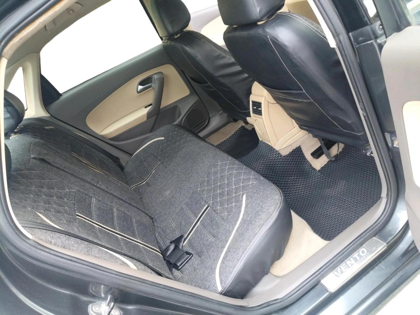 2016 Volkswagen Vento HIGHLINE PETROL AT, Petrol, Automatic, 76,996 km, interior