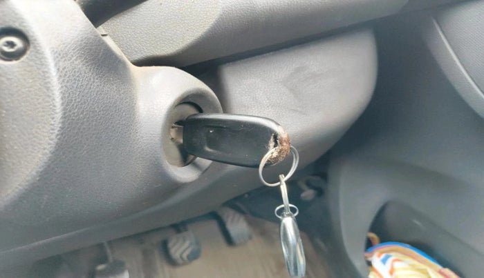 2016 Renault Kwid RXT 0.8, Petrol, Manual, 78,948 km, interior