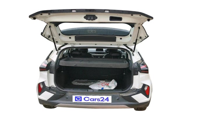 2024 Tata NEXON PURE 1.2 PETROL, Petrol, Manual, 3,730 km, exterior