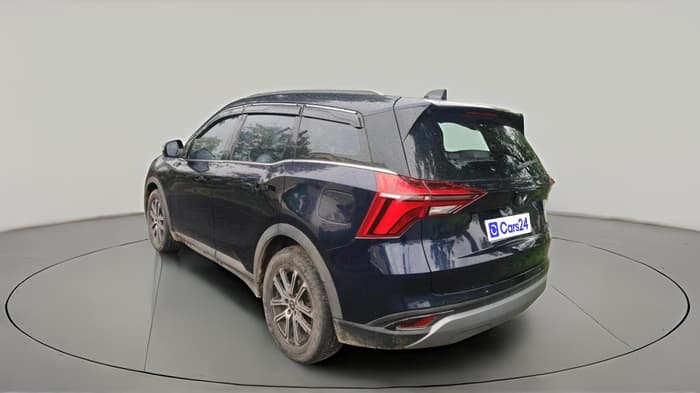 2022 Mahindra XUV700 AX 7 LUXURY D AT 7 STR, Diesel, Automatic, 1,49,236 km, exterior