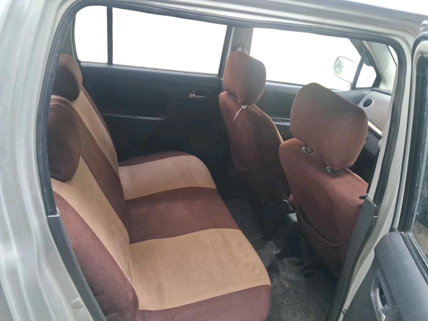 2012 Maruti Wagon R 1.0 LXI, Petrol, Manual, 80,146 km, interior