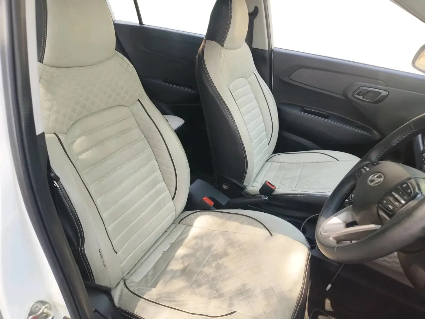 2024 Hyundai EXTER SX(O) 1.2 AMT, Petrol, Automatic, 18,785 km, interior