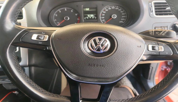 2014 Volkswagen Polo HIGHLINE1.2L, Petrol, Manual, 70,198 km, interior