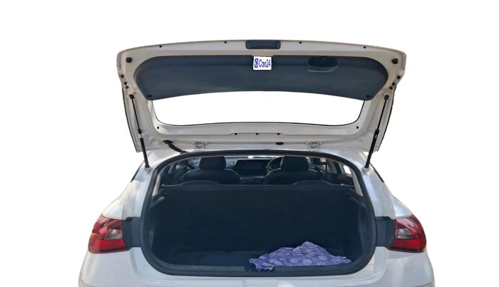 2022 Hyundai NEW I20 MAGNA 1.5 MT, Diesel, Manual, 86,411 km, exterior