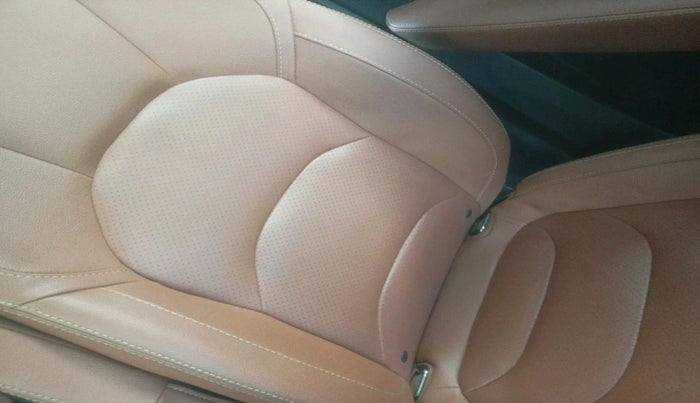 2020 MG HECTOR PLUS SHARP 2.0 DIESEL TURBO MT 6-STR, Diesel, Manual, 59,218 km, interior