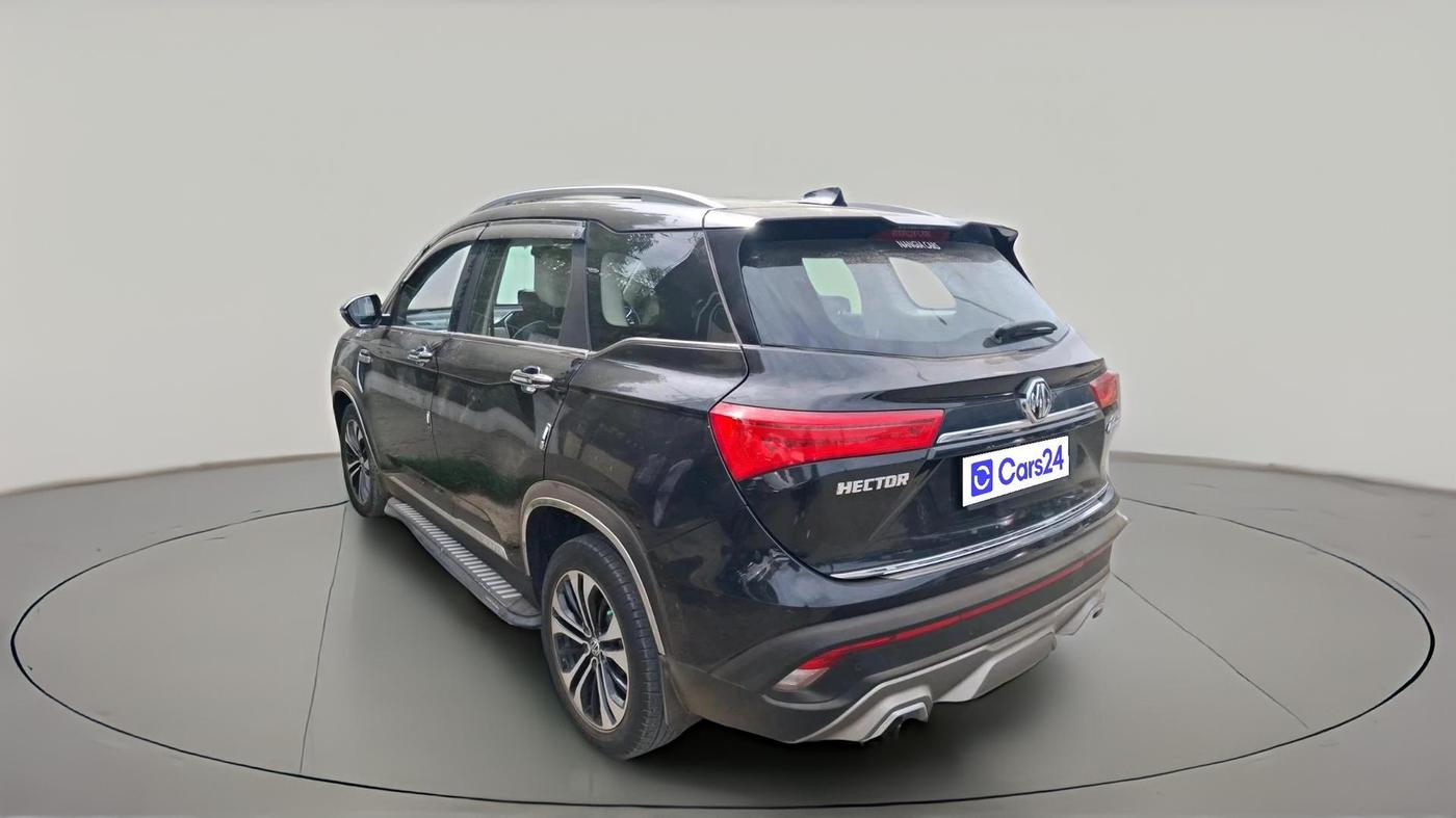 2022 MG HECTOR SMART HYBRID 1.5 PETROL, Petrol, Manual, 20,539 km, exterior