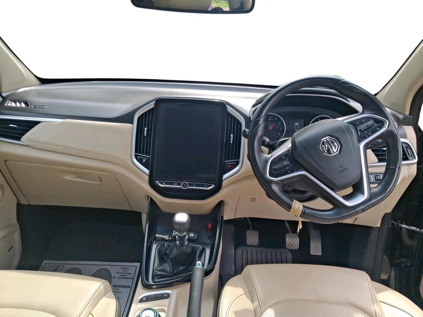 2022 MG HECTOR SMART HYBRID 1.5 PETROL, Petrol, Manual, 20,539 km, interior