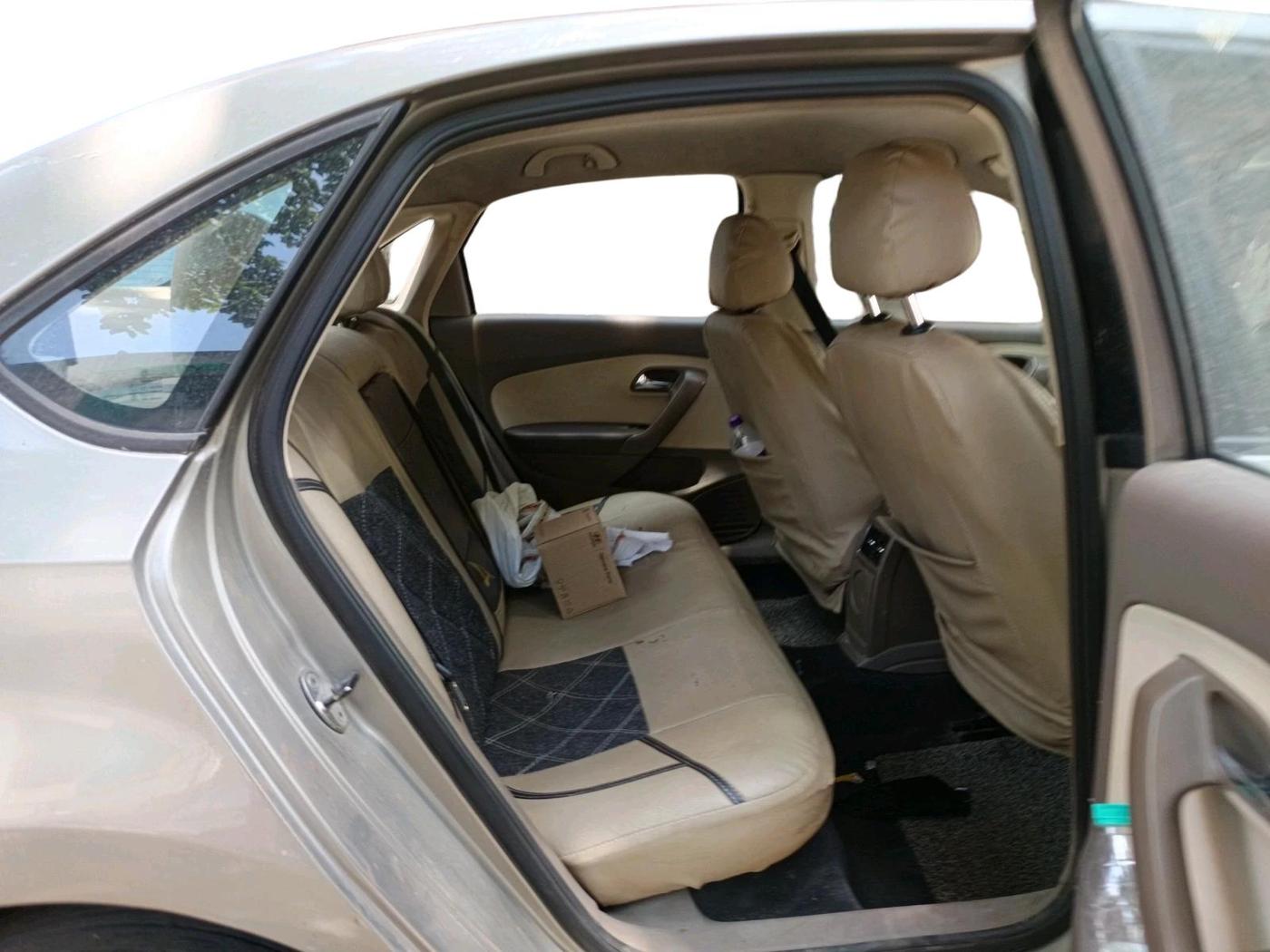 2013 Skoda Rapid ELEGANCE 1.6 TDI CR MT, Diesel, Manual, 1,70,072 km, interior
