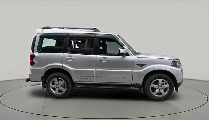 2018 Mahindra Scorpio S11 2WD, Diesel, Manual, 51,181 km, exterior