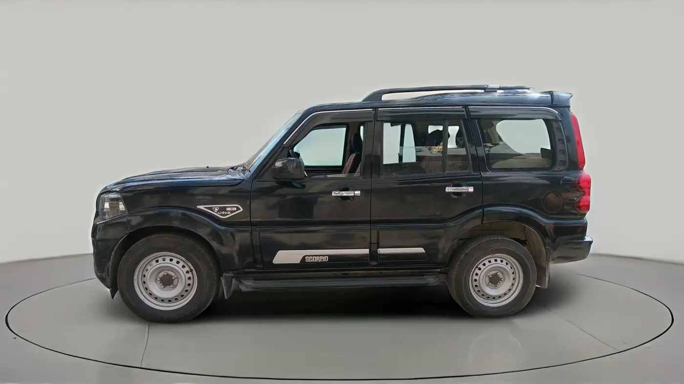 2024 Mahindra SCORPIO CLASSIC S 9STR, Diesel, Manual, 19,862 km, exterior
