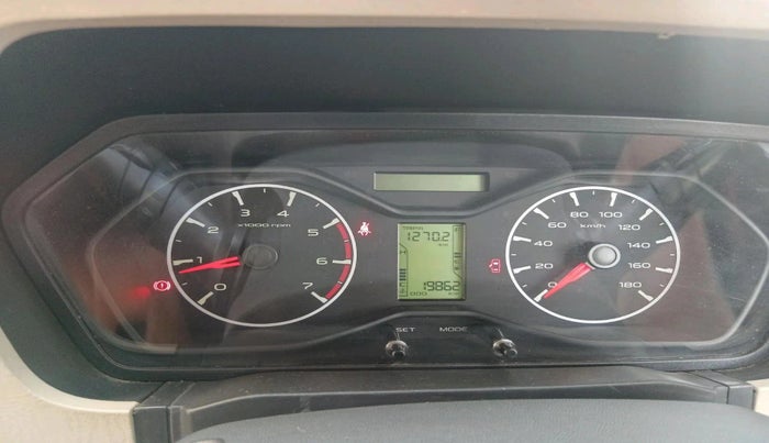 2024 Mahindra SCORPIO CLASSIC S 9STR, Diesel, Manual, 19,862 km, interior