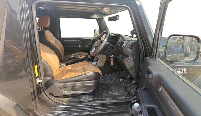 2024 Mahindra Thar LX D HT 2WD MT, Diesel, Manual, 37,535 km, interior