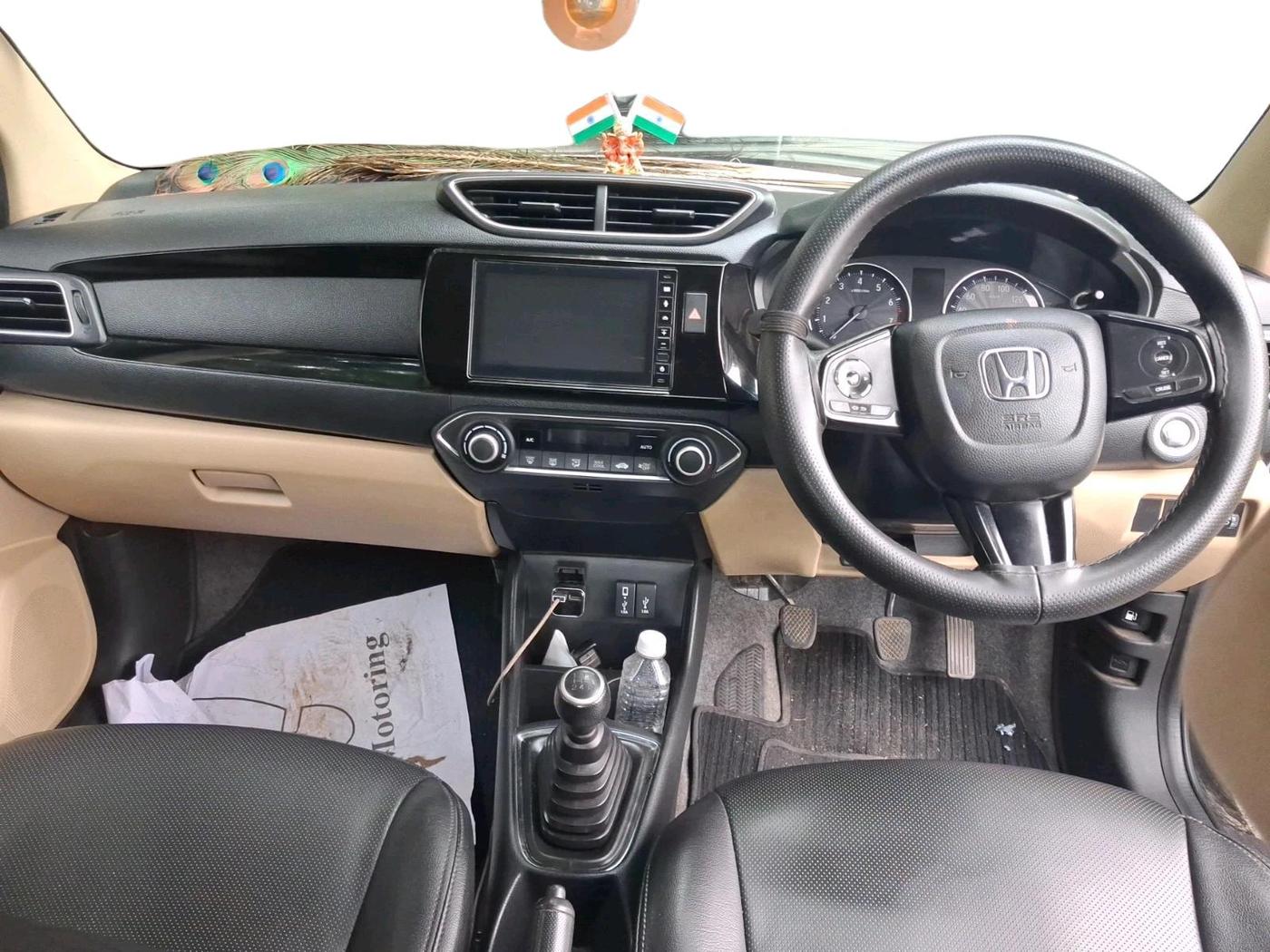 2021 Honda Amaze 1.2L I-VTEC VX, Petrol, Manual, 88,111 km, interior