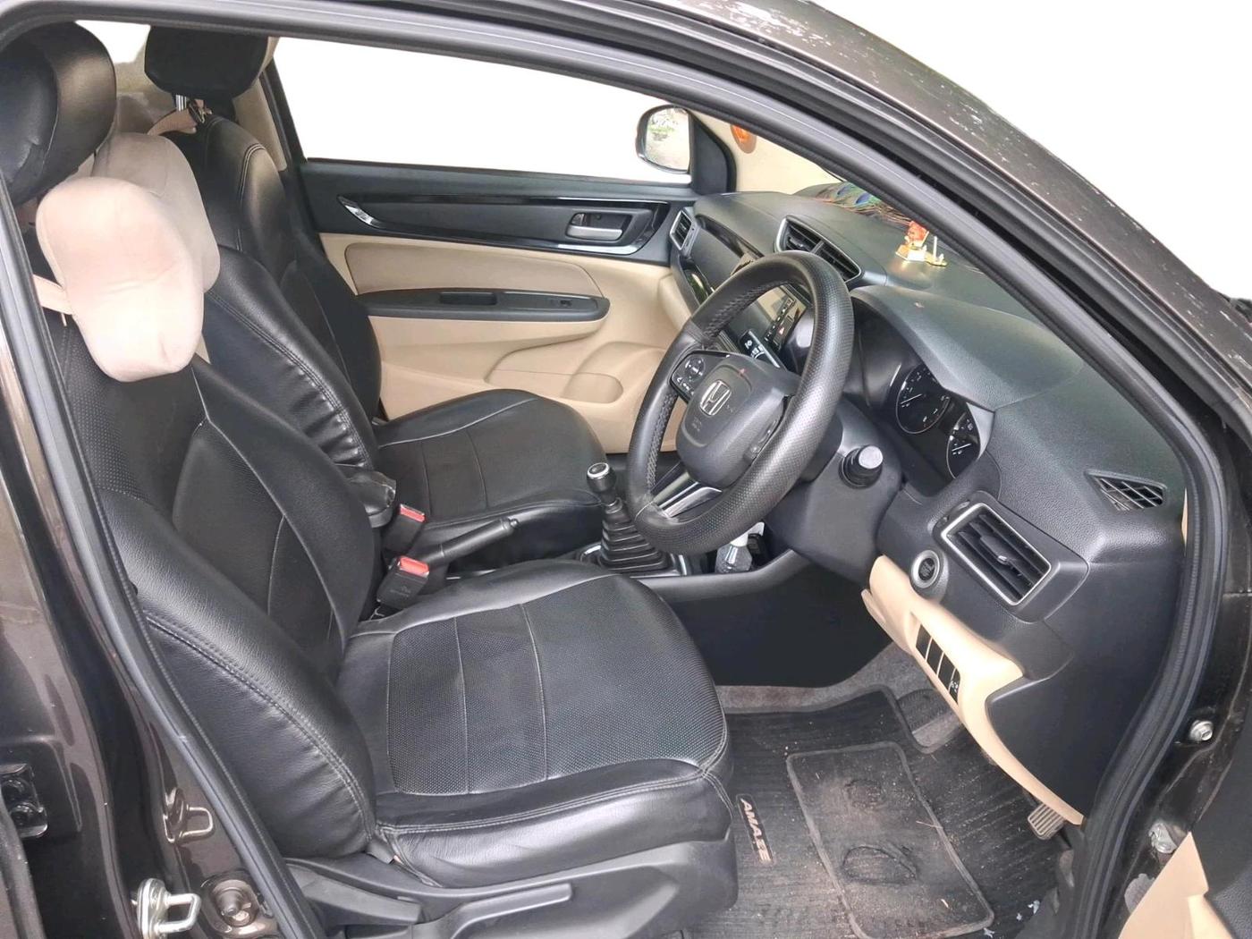 2021 Honda Amaze 1.2L I-VTEC VX, Petrol, Manual, 88,111 km, interior