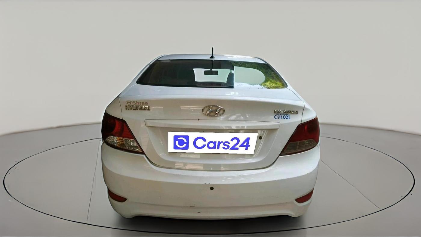 2011 Hyundai Verna FLUIDIC 1.4 VTVT, Petrol, Manual, 98,900 km, exterior