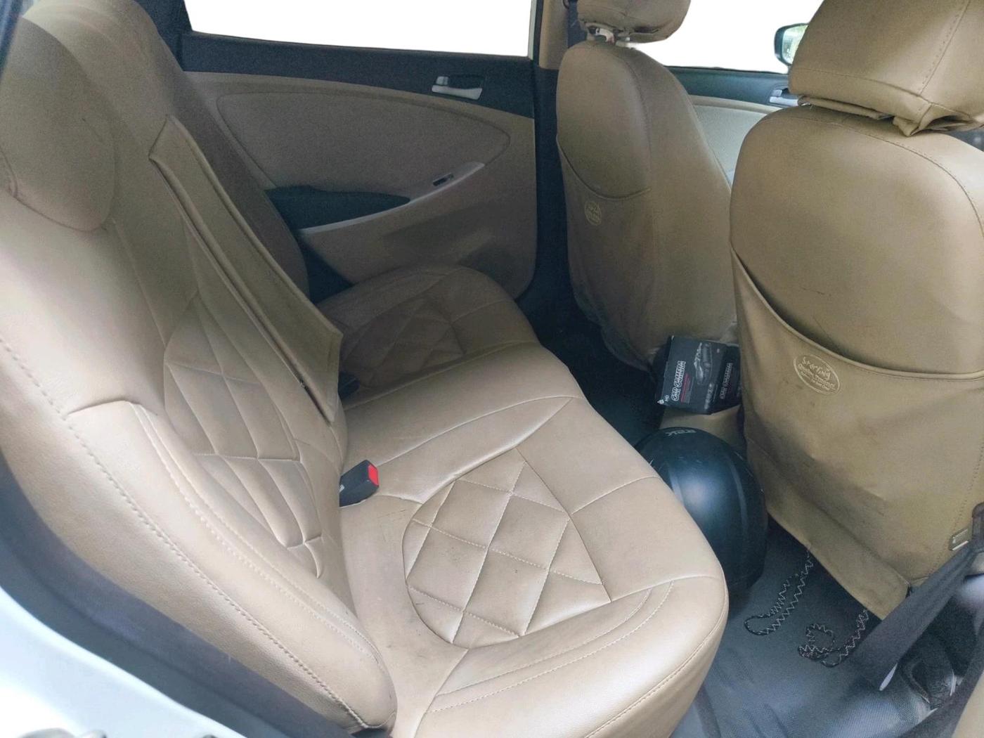 2011 Hyundai Verna FLUIDIC 1.4 VTVT, Petrol, Manual, 98,900 km, interior