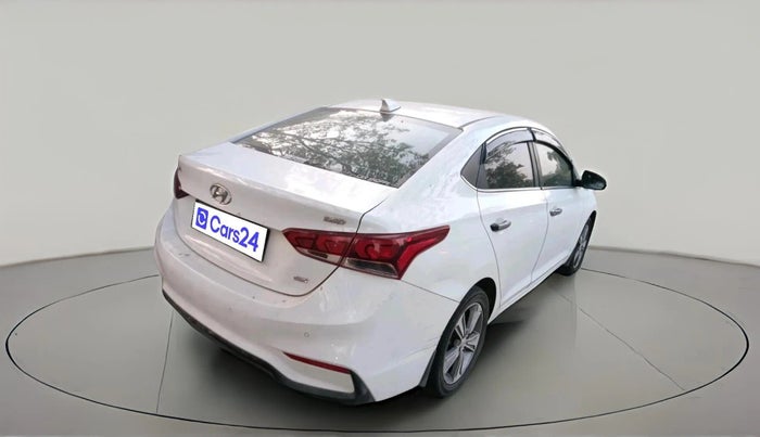 2017 Hyundai Verna 1.6 CRDI SX + AT, Diesel, Automatic, 1,64,370 km, exterior