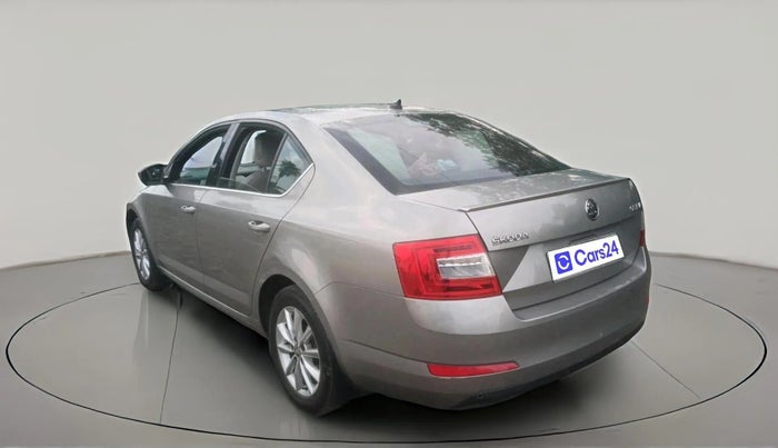 2016 Skoda Octavia STYLE PLUS AT 1.8 TSI, Petrol, Automatic, 1,22,843 km, exterior