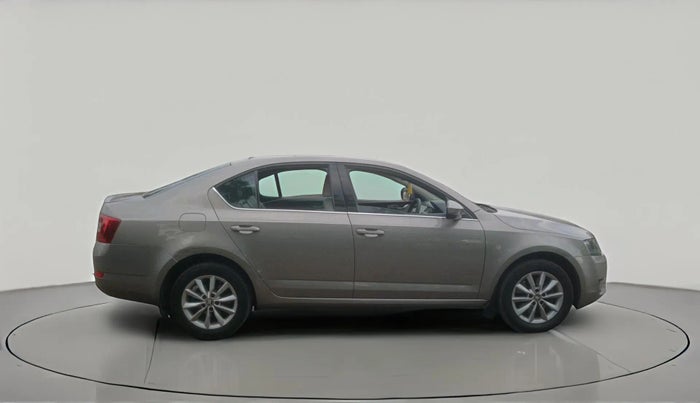 2016 Skoda Octavia STYLE PLUS AT 1.8 TSI, Petrol, Automatic, 1,22,843 km, exterior