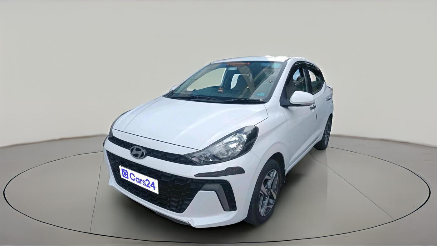 2024 Hyundai AURA SX 1.2, Petrol, Manual, 13,853 km, exterior
