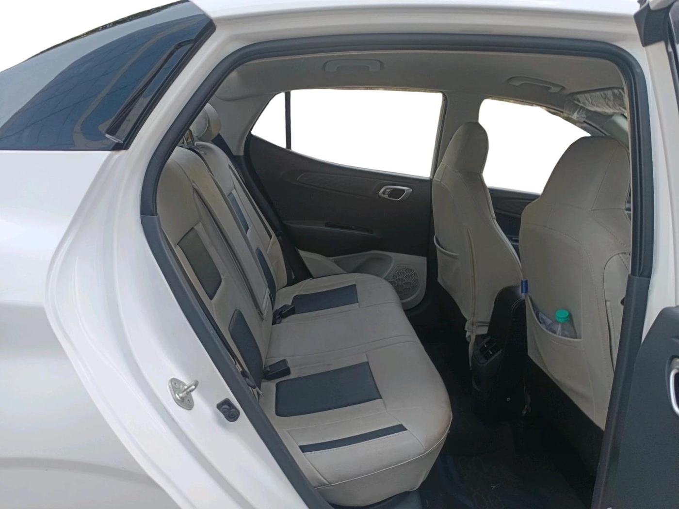 2024 Hyundai AURA SX 1.2, Petrol, Manual, 13,853 km, interior