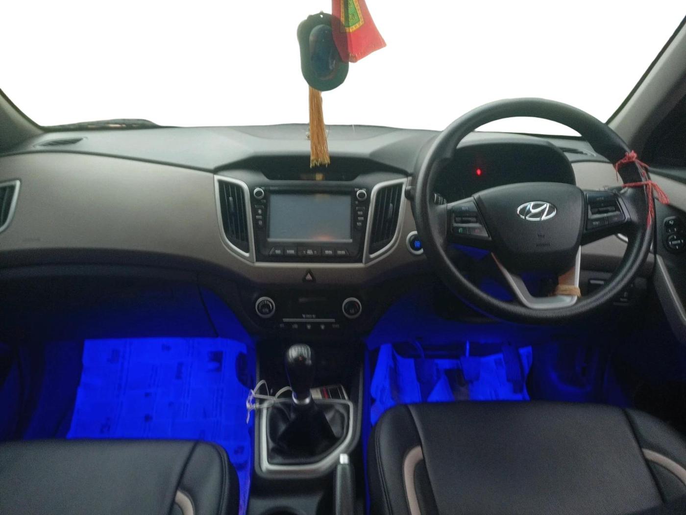 2017 Hyundai Creta SX PLUS 1.6 PETROL, Petrol, Manual, 88,191 km, interior