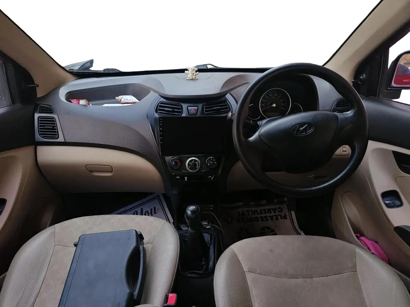 2018 Hyundai Eon MAGNA +, Petrol, Manual, 56,406 km, interior