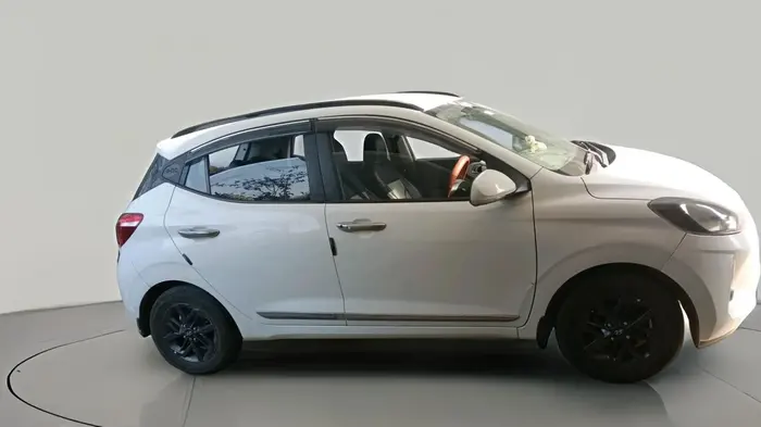 2020 Hyundai GRAND I10 NIOS SPORTZ 1.2 KAPPA VTVT, Petrol, Manual, 1,30,129 km, exterior