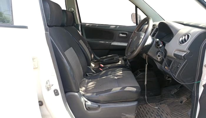 2011 Maruti Wagon R 1.0 LXI, Petrol, Manual, 1,99,342 km, interior