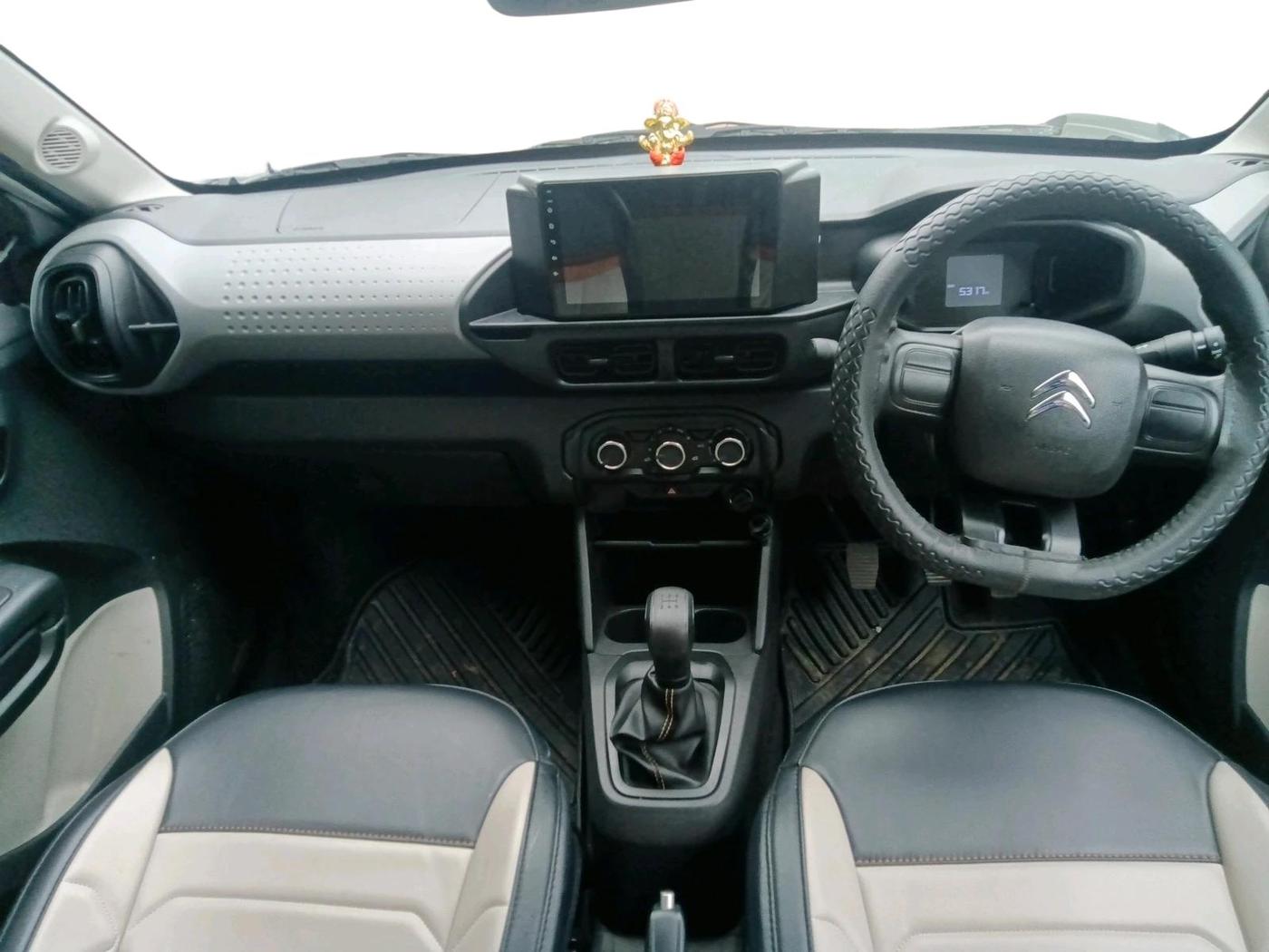 2025 CITROEN C3 LIVE 1.2, Petrol, Manual, 5,317 km, interior