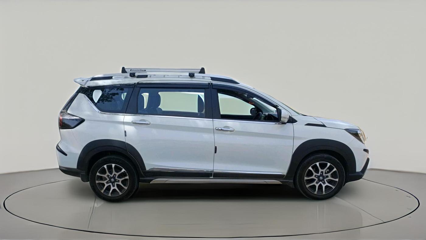 2023 Maruti XL6 ZETA CNG, CNG, Manual, 30,918 km, exterior