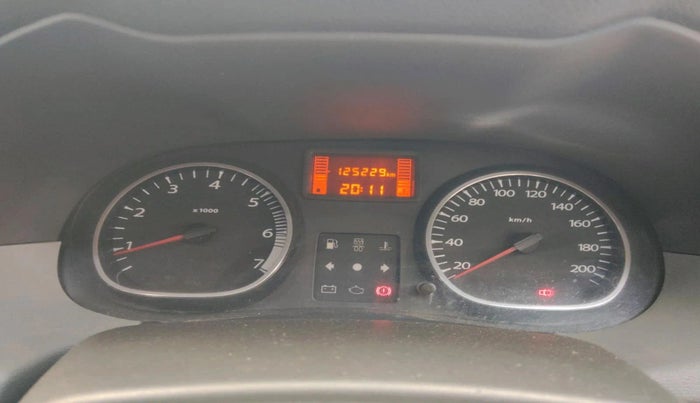 2013 Renault Duster 85 PS RXE DIESEL, Diesel, Manual, 1,25,229 km, interior