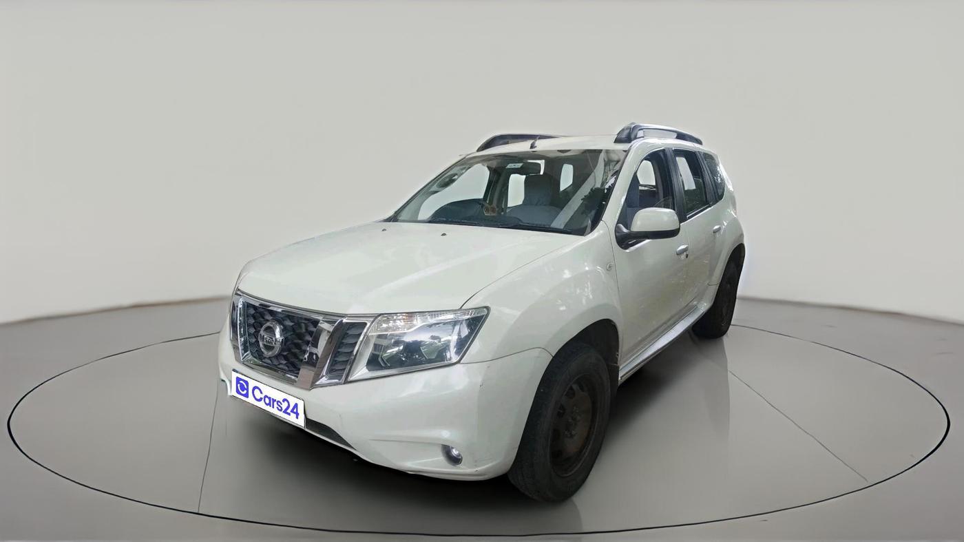 2014 Nissan Terrano XL (D), Diesel, Manual, 88,305 km, exterior