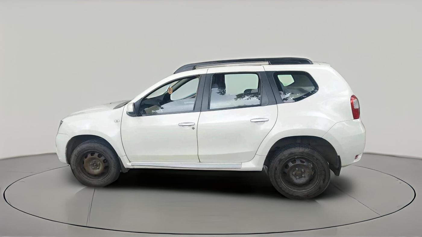 2014 Nissan Terrano XL (D), Diesel, Manual, 88,305 km, exterior