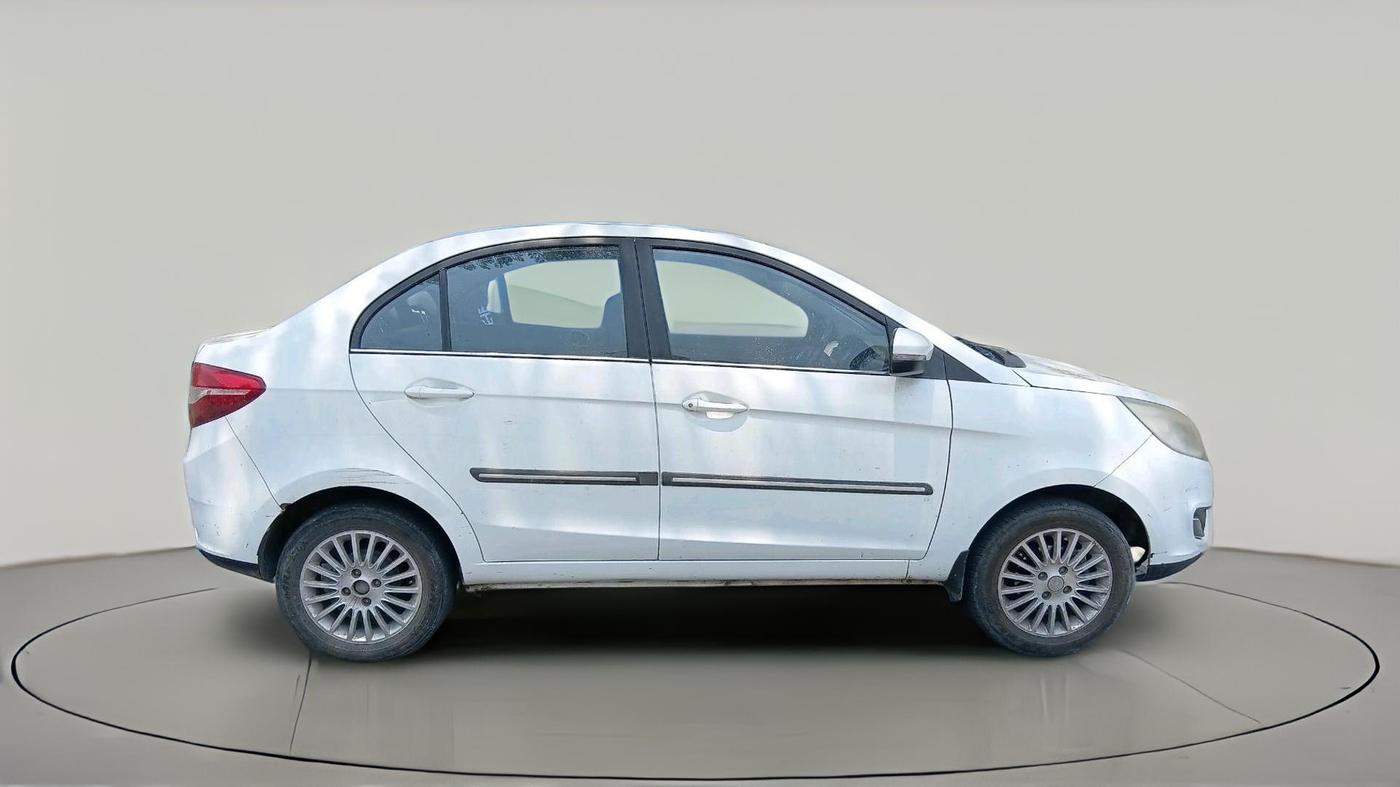 2015 Tata Zest XMS PETROL, Petrol, Manual, 1,29,413 km, exterior