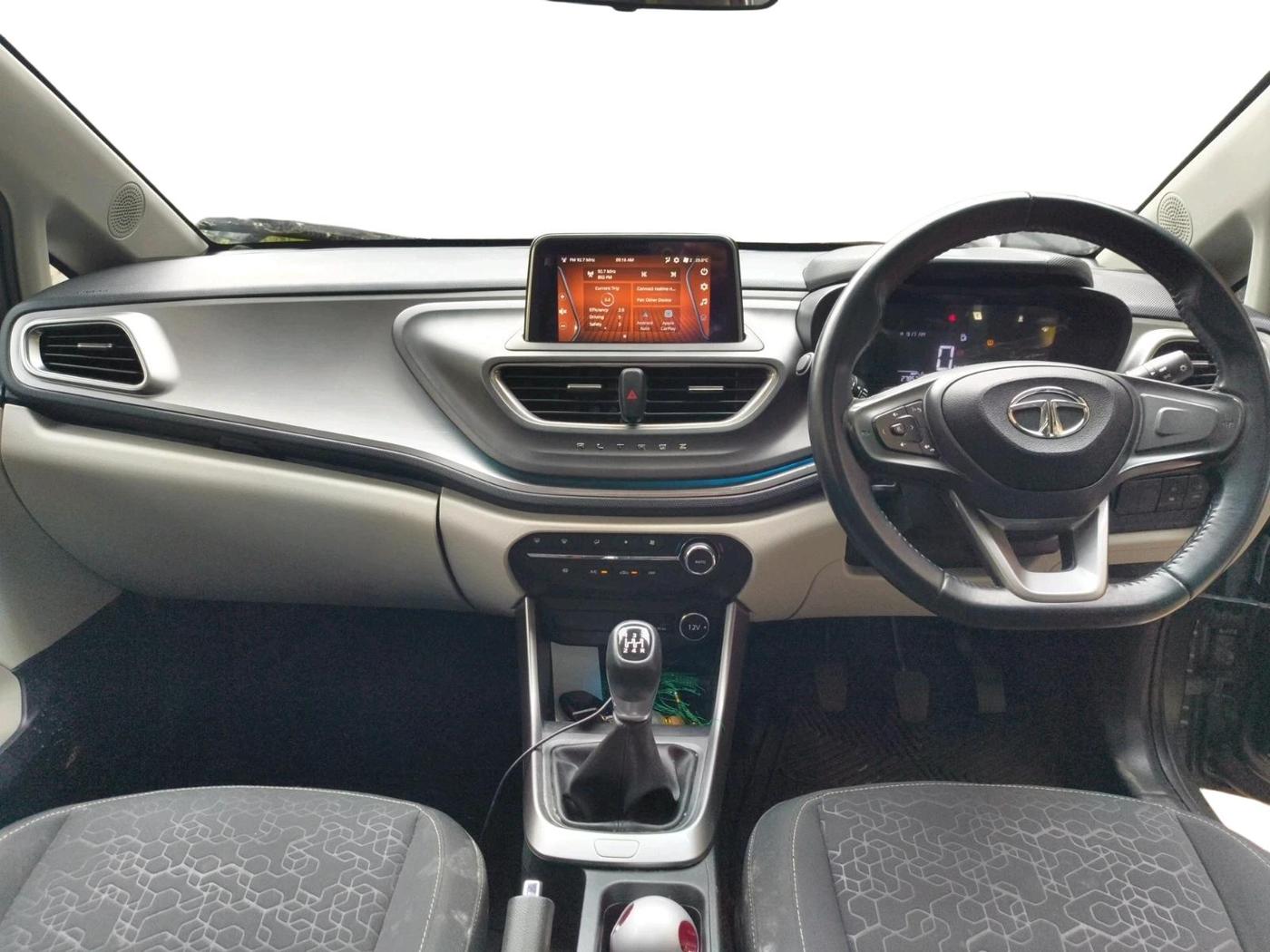 2023 Tata ALTROZ XZ PLUS SUNROOF CNG, CNG, Manual, 27,900 km, interior