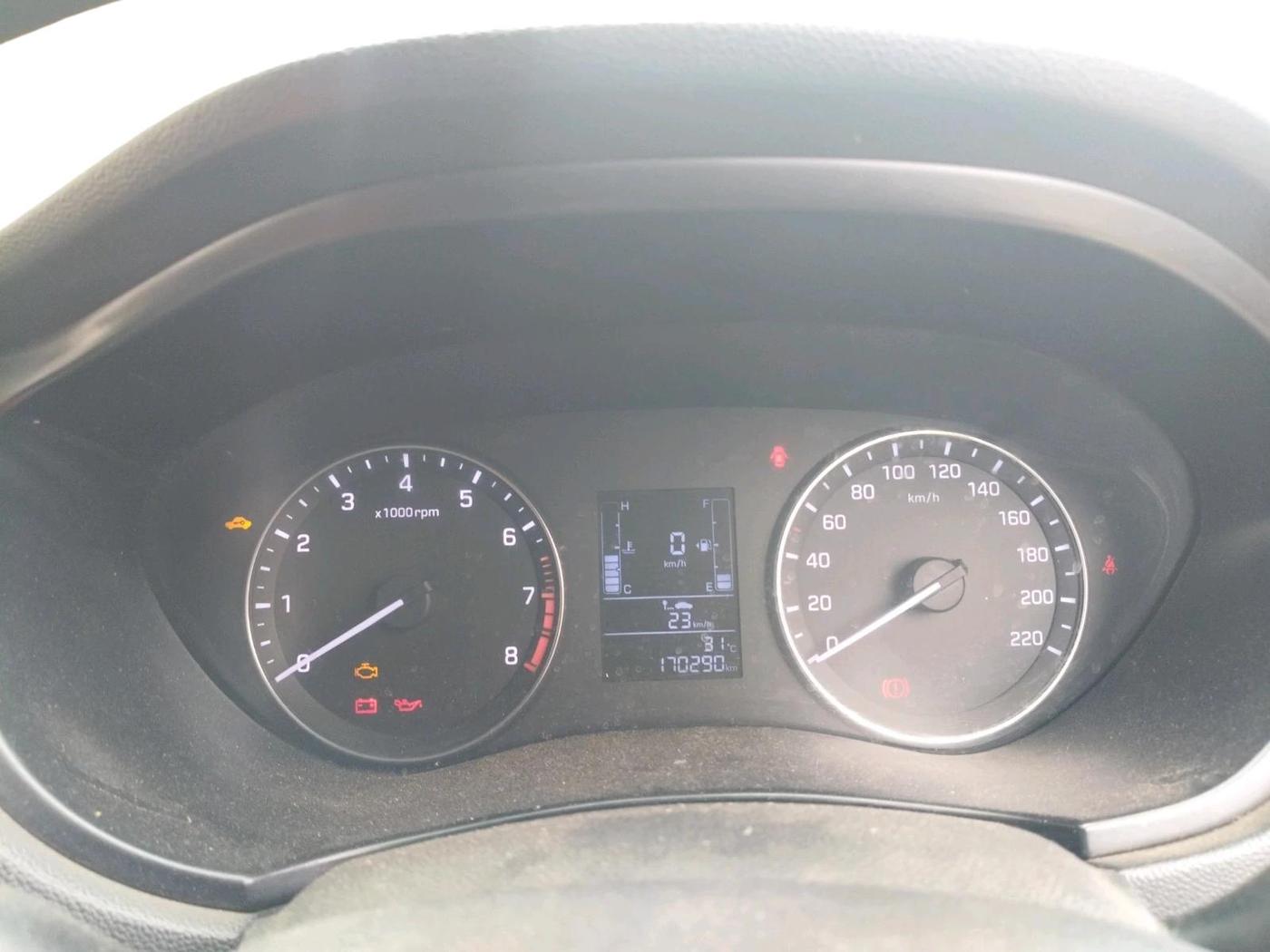 2018 Hyundai i20 Active 1.2 S, Petrol, Manual, 1,70,290 km, interior