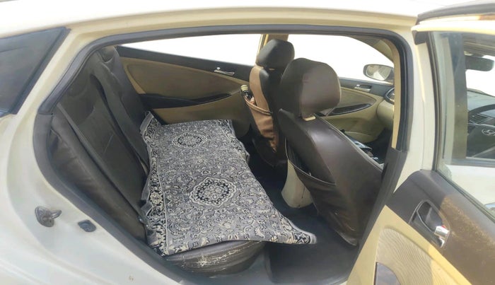 2012 Hyundai Verna FLUIDIC 1.6 CRDI EX, Diesel, Manual, 91,873 km, interior