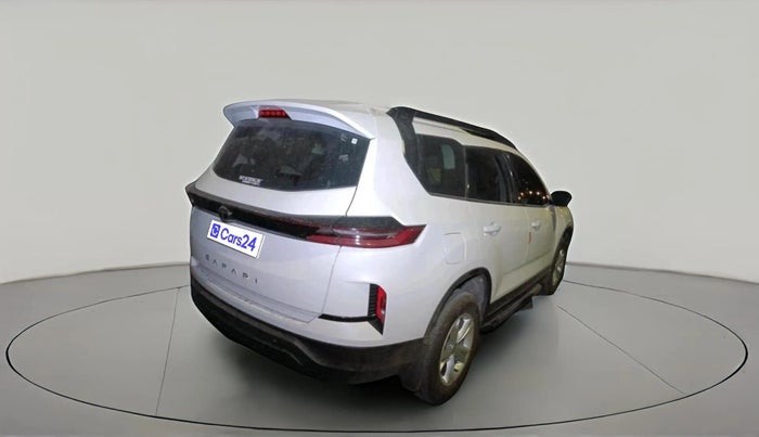 2026 Tata Safari PURE, Diesel, Manual, 3,102 km, exterior