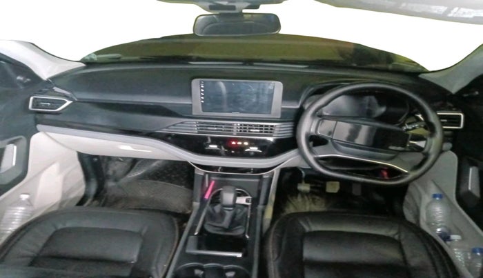 2026 Tata Safari PURE, Diesel, Manual, 3,102 km, interior